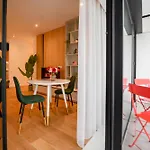 Exclusive 1br In One Cotroceni Bukarest