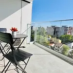 Exclusive 1br In One Cotroceni