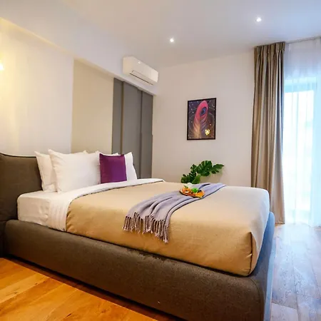 Exclusive 1br In One Cotroceni Boekarest