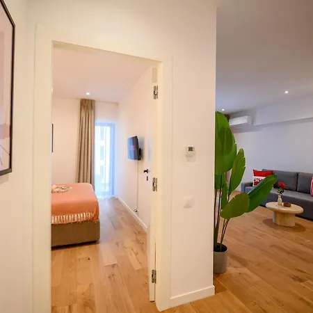 Exclusive 1br In One Cotroceni