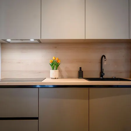 Exclusive 1br In One Cotroceni * Boekarest