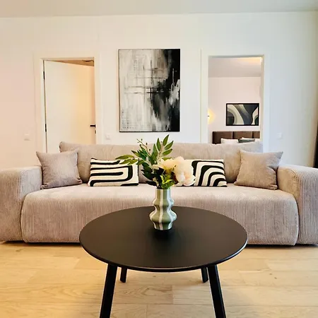 Exclusive 1br In One Cotroceni * 布加勒斯特