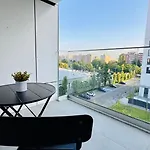 Exclusive 1br In One Cotroceni